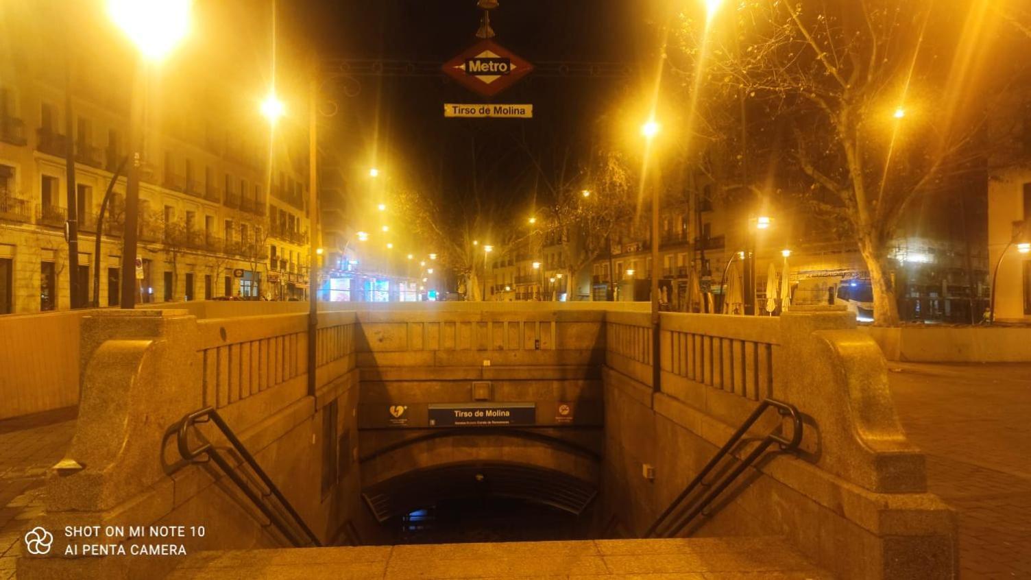Alojamiento Central Madrid Esterno foto